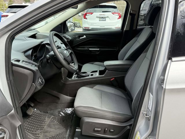 Used 2017 Ford Escape SE FWD image 10