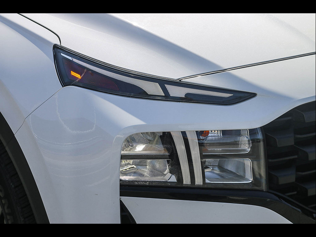 Certified 2023 Hyundai Santa Fe XRT AWD/4WD image 6