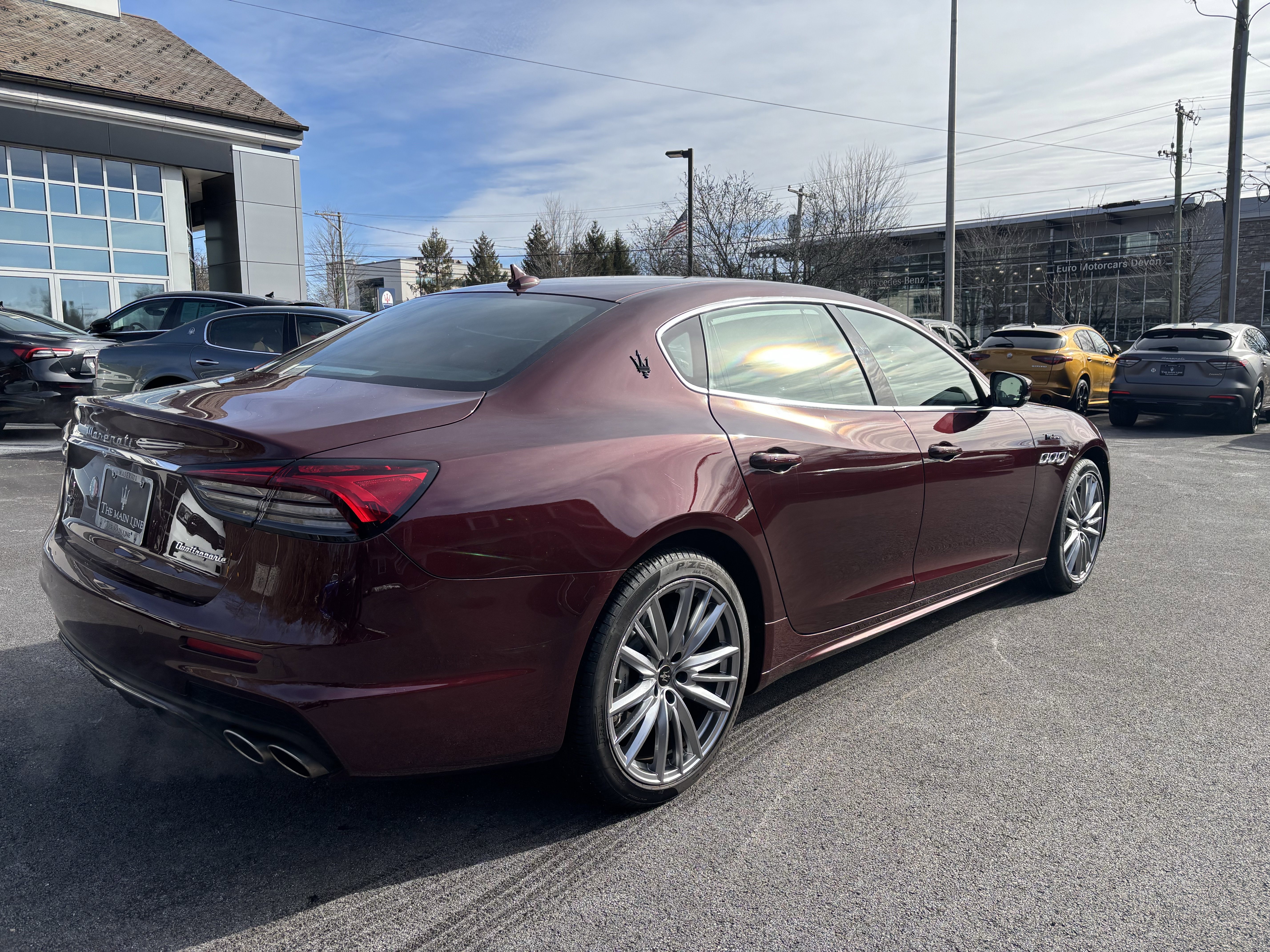 Used 2022 Maserati Quattroporte Modena Q4 image 5