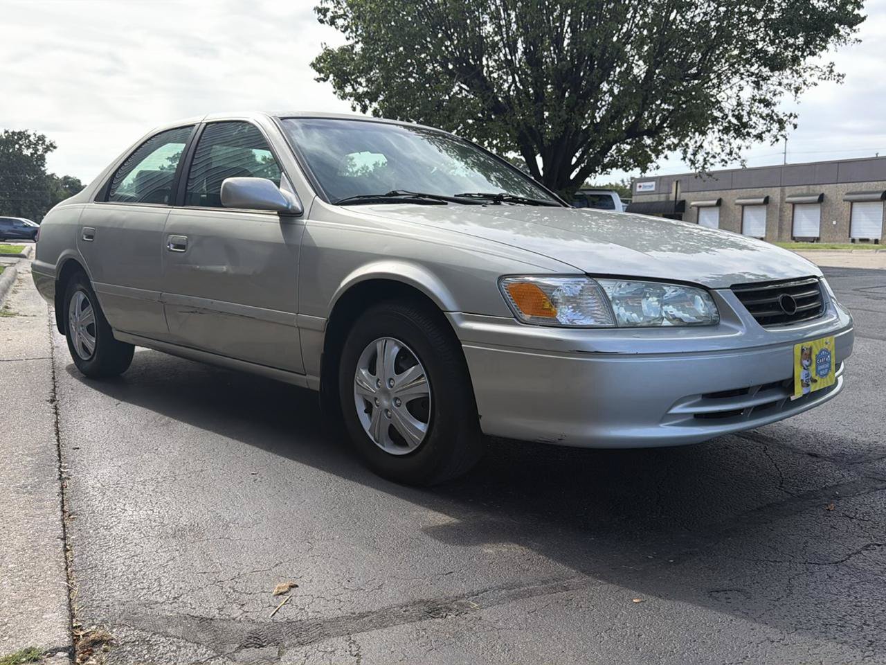 Used 2000 Toyota Camry CE FWD image 7