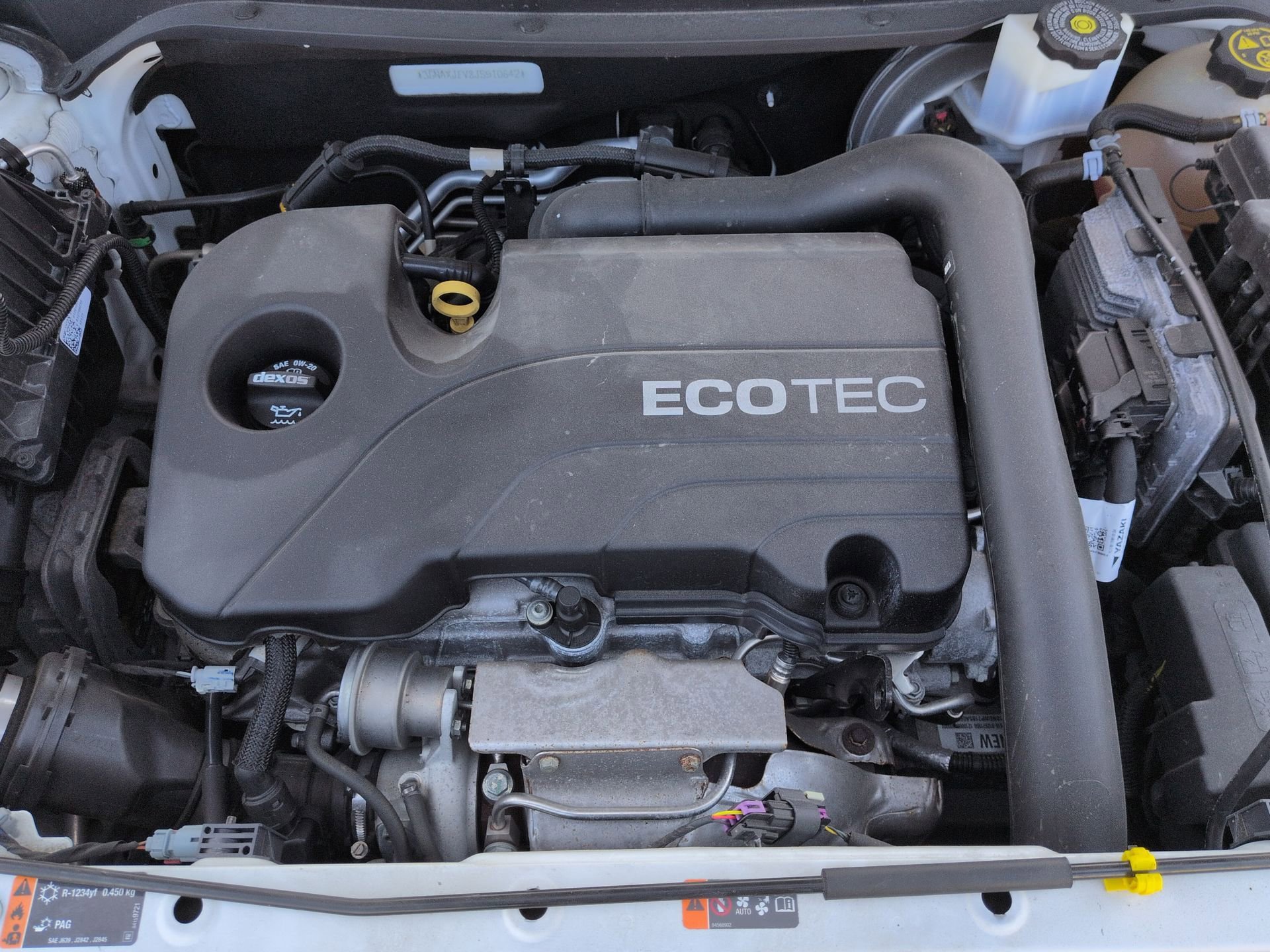 Certified 2018 Chevrolet Equinox LT image 29