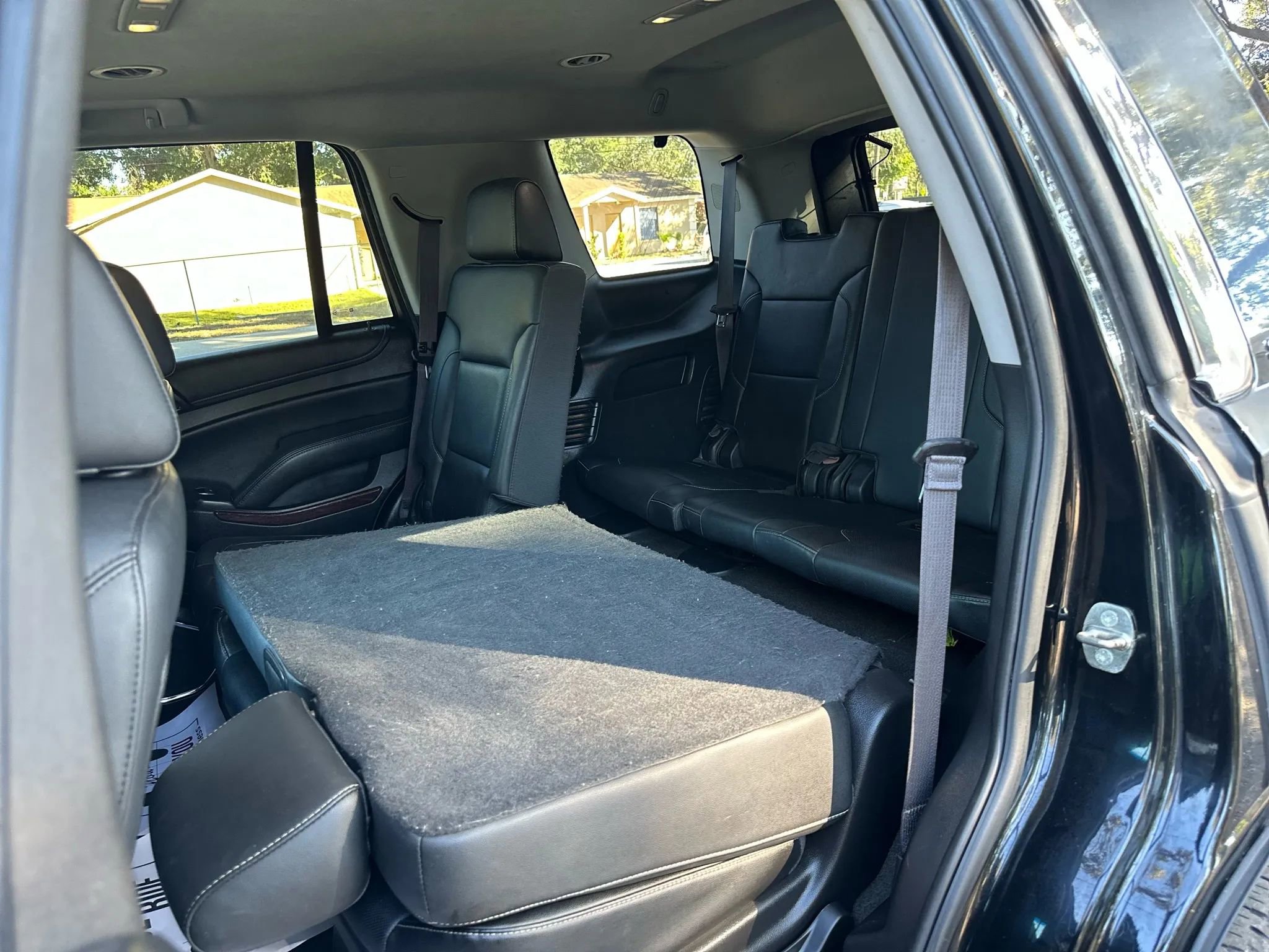 Used 2016 GMC Yukon SLT image 4