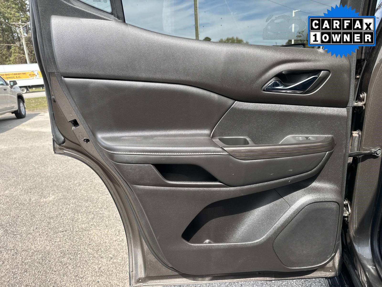 Used 2019 GMC Acadia SLT image 14