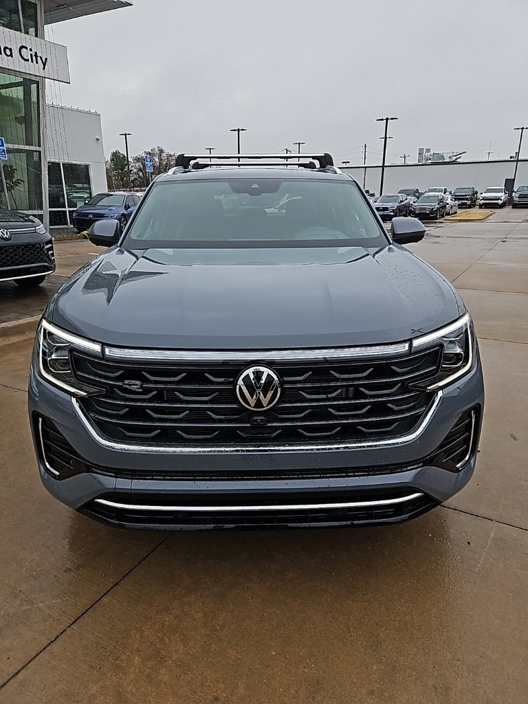 New 2026 Volkswagen Atlas Cross Sport SEL Premium R-Line image 2