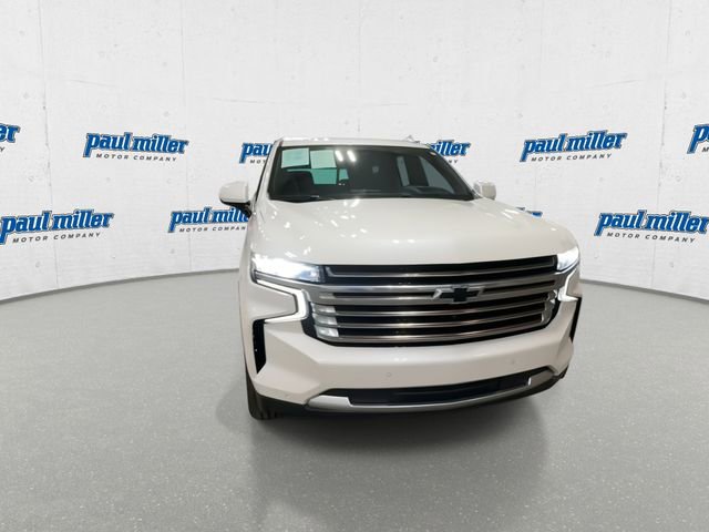 Used 2024 Chevrolet Tahoe High Country AWD/4WD image 3