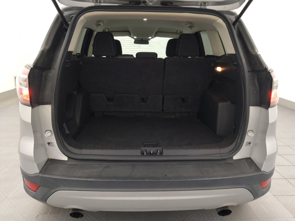 Used 2018 Ford Escape SE image 29