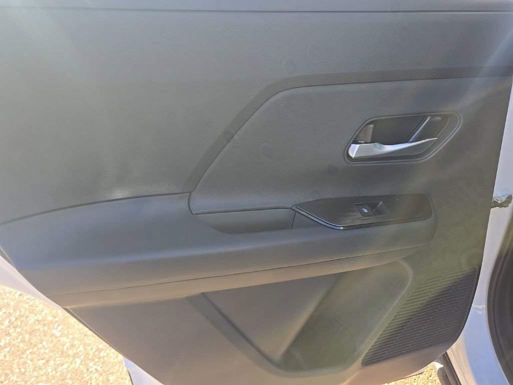 New 2026 Nissan Kicks SV w/ SV Premium Package image 30