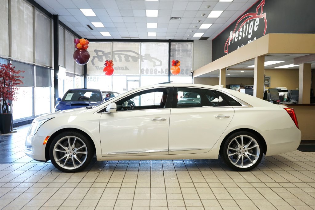 Used 2015 Cadillac XTS Vsport Premium AWD/4WD image 3