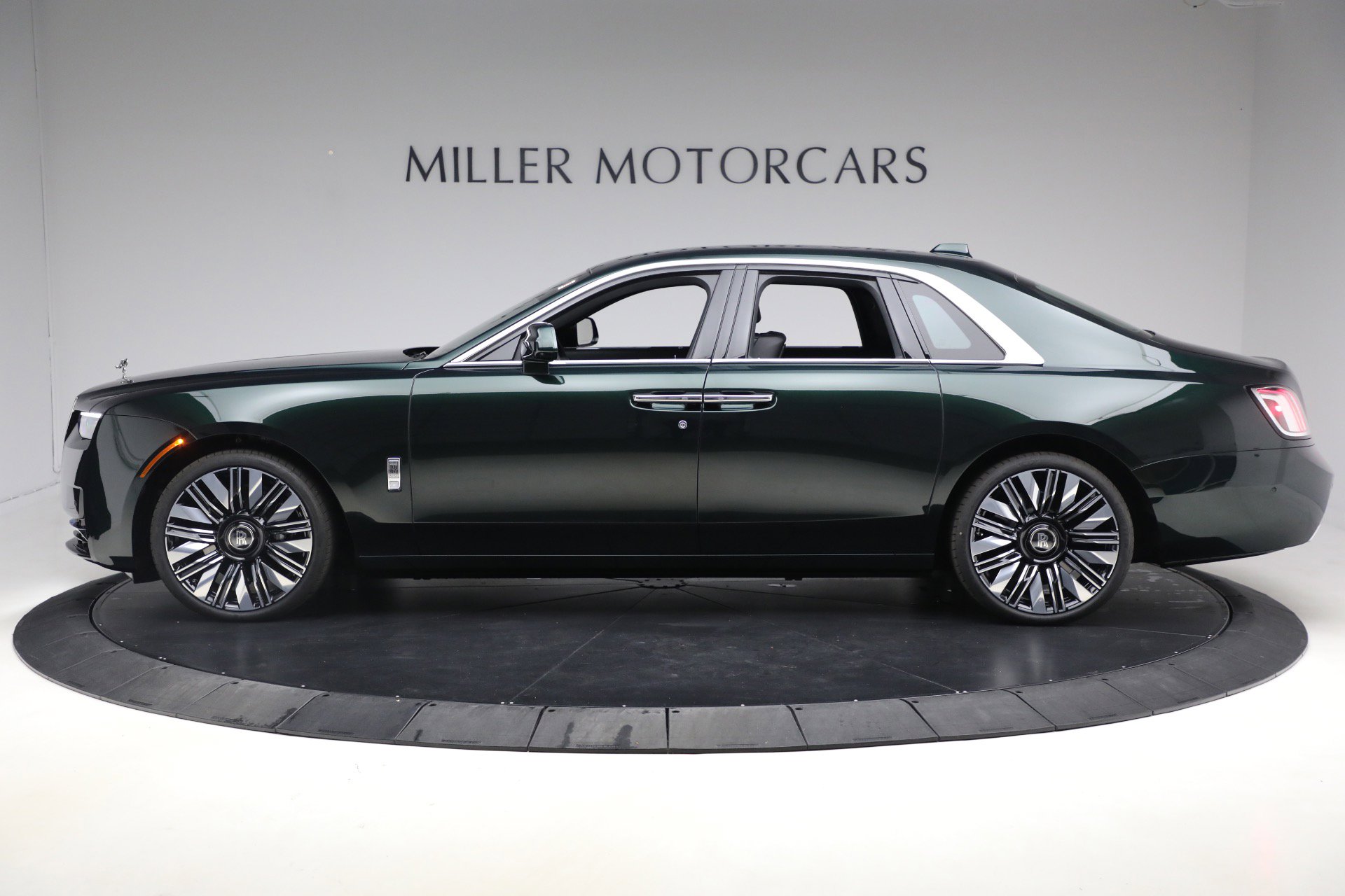 New 2026 Rolls-Royce Ghost image 6