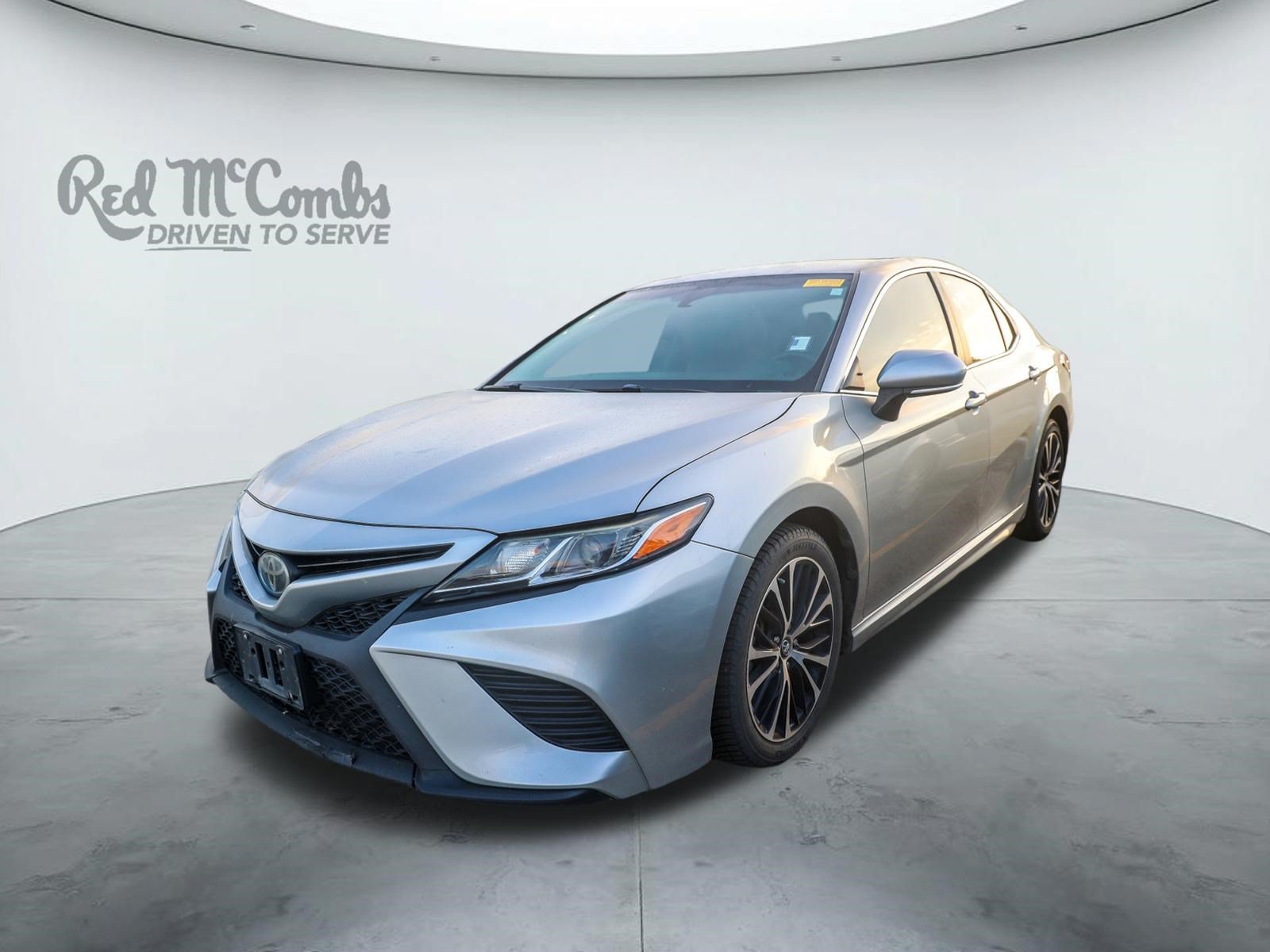 Used 2018 Toyota Camry SE w/ Audio Package