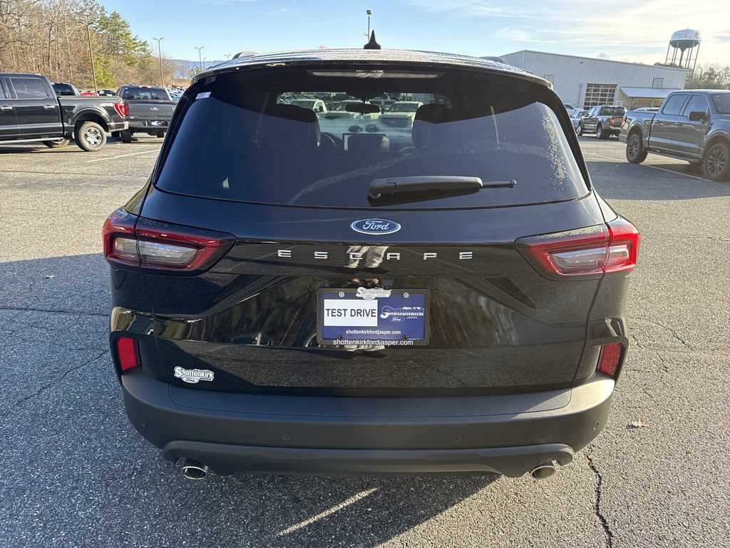New 2026 Ford Escape ST-Line w/ Tech Pack #1 FWD image 5