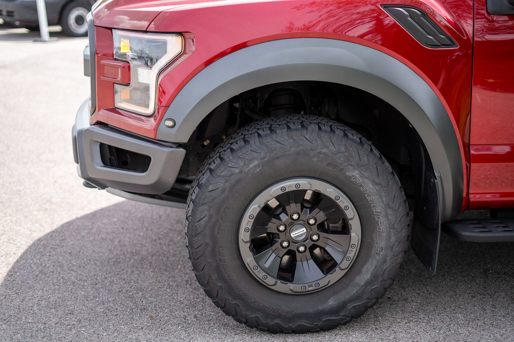 Used 2018 Ford F150 Raptor w/ Equipment Group 802A Luxury AWD/4WD image 10