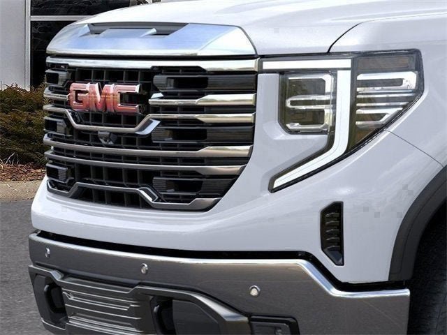 New 2026 GMC Sierra 1500 SLT image 13