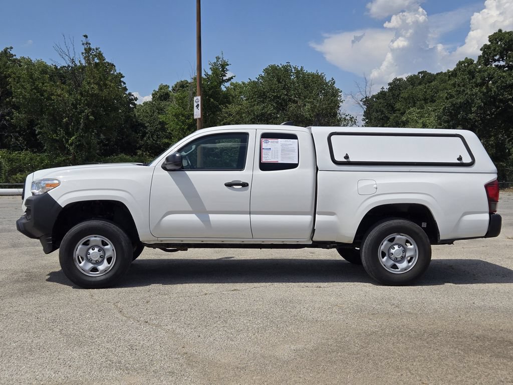 Used 2022 Toyota Tacoma SR RWD image 4