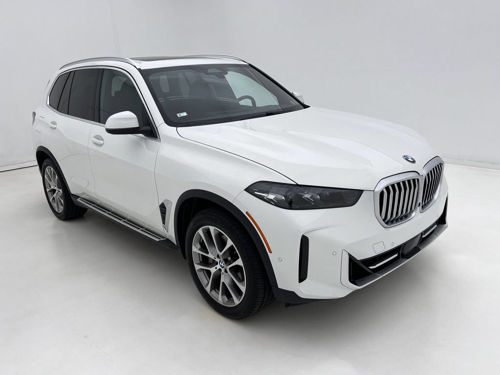 Used 2024 BMW X5 xDrive40i AWD/4WD image 2