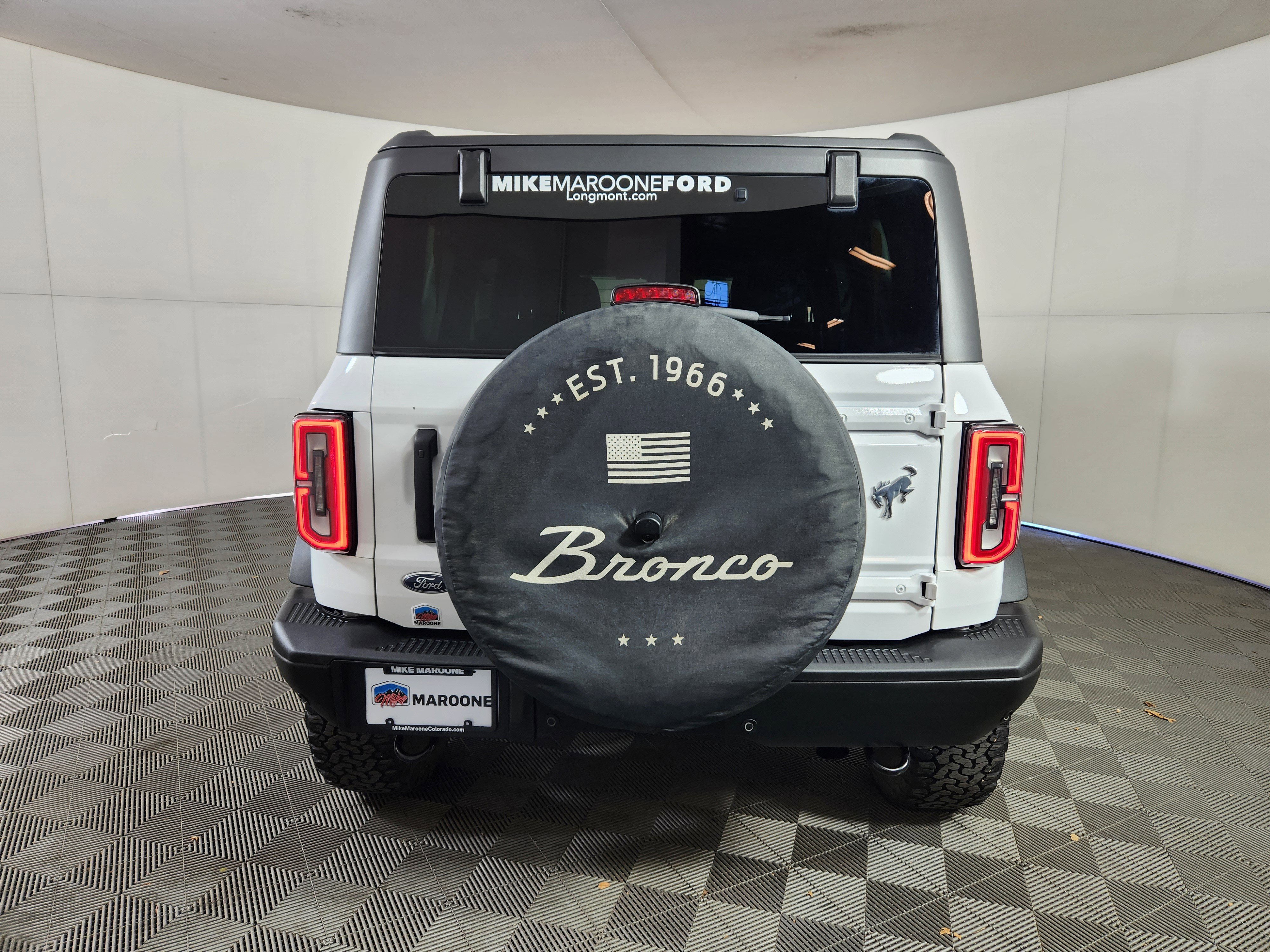 Used 2023 Ford Bronco Badlands image 6
