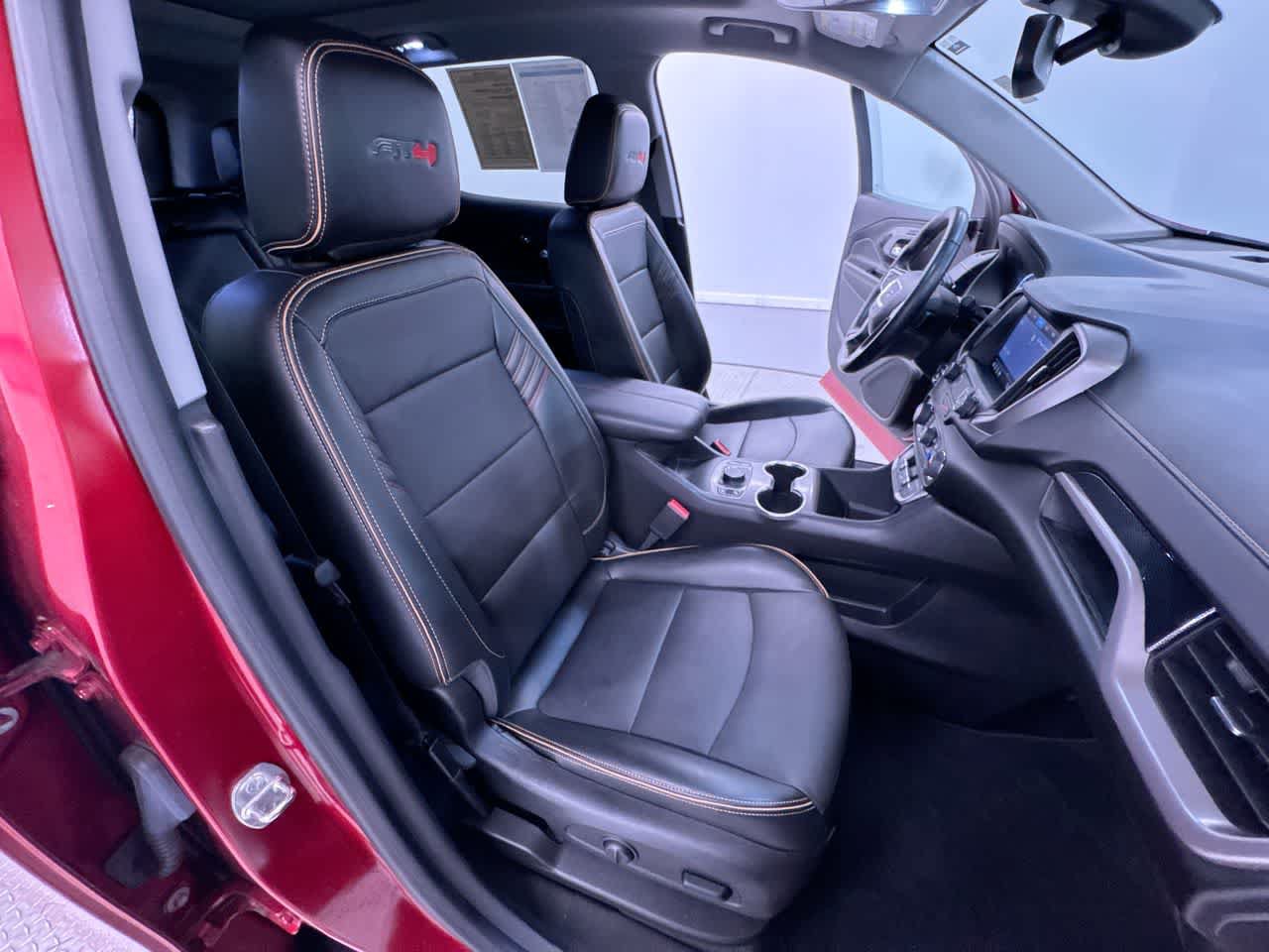 Used 2024 GMC Terrain AT4 AWD/4WD image 36