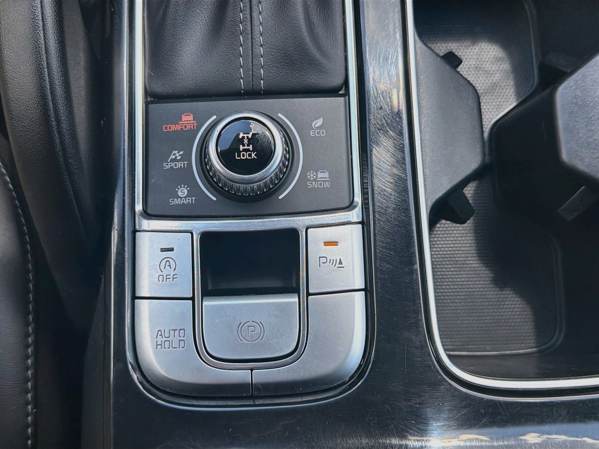 Used 2025 Kia Telluride S AWD/4WD image 26