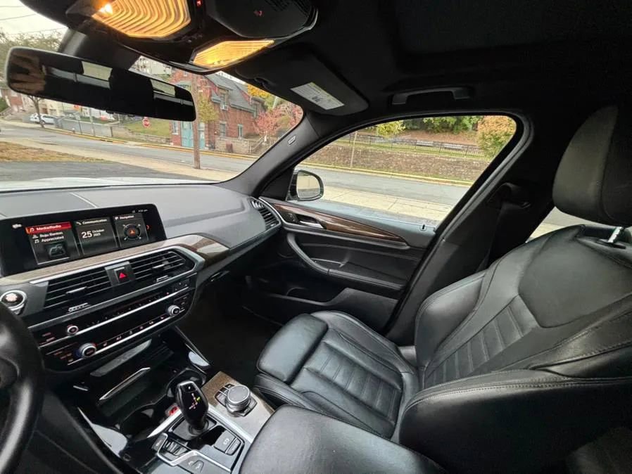 Used 2018 BMW X3 xDrive30i image 17