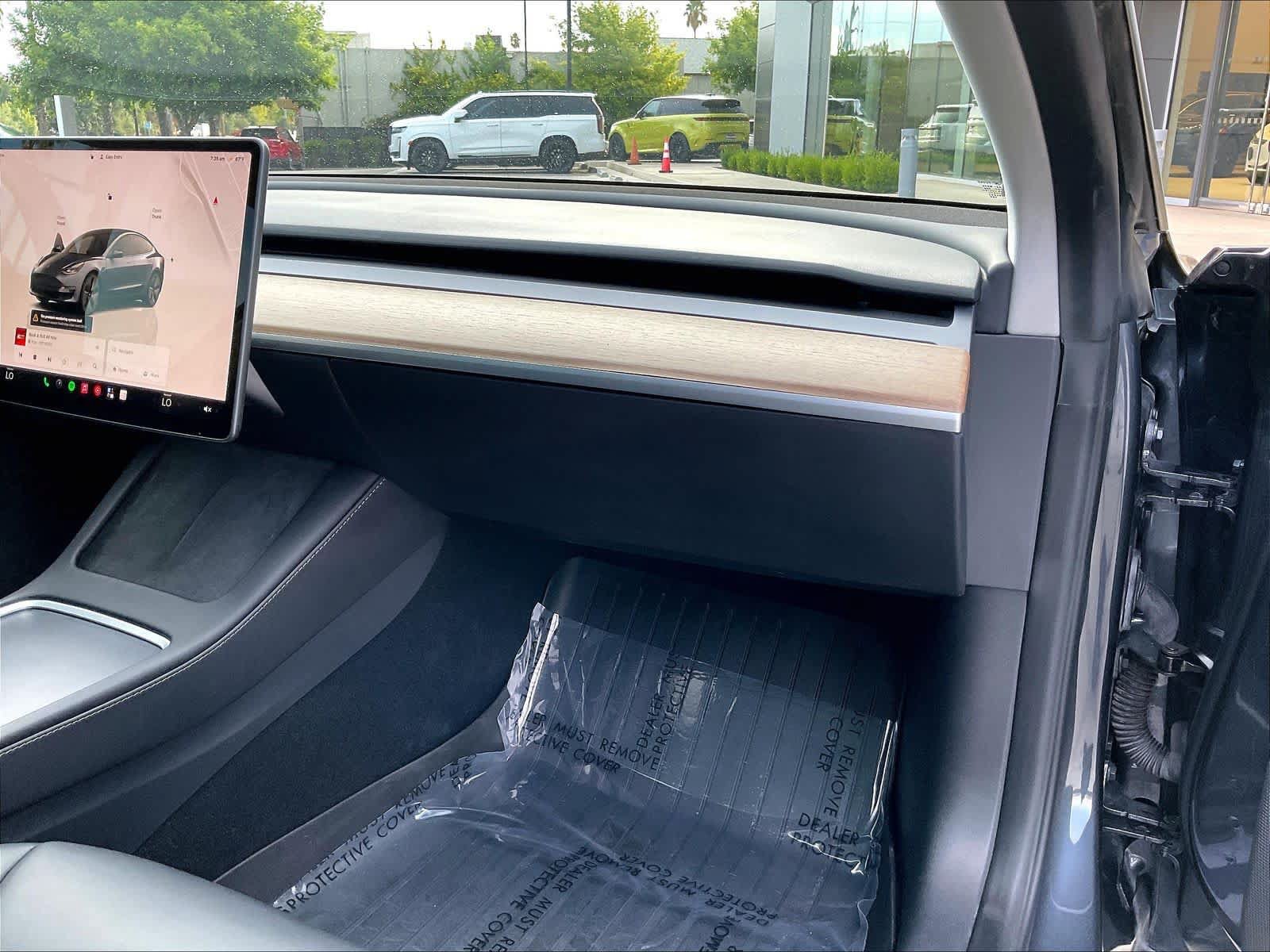 Used 2023 Tesla Model 3 Standard Range RWD image 17
