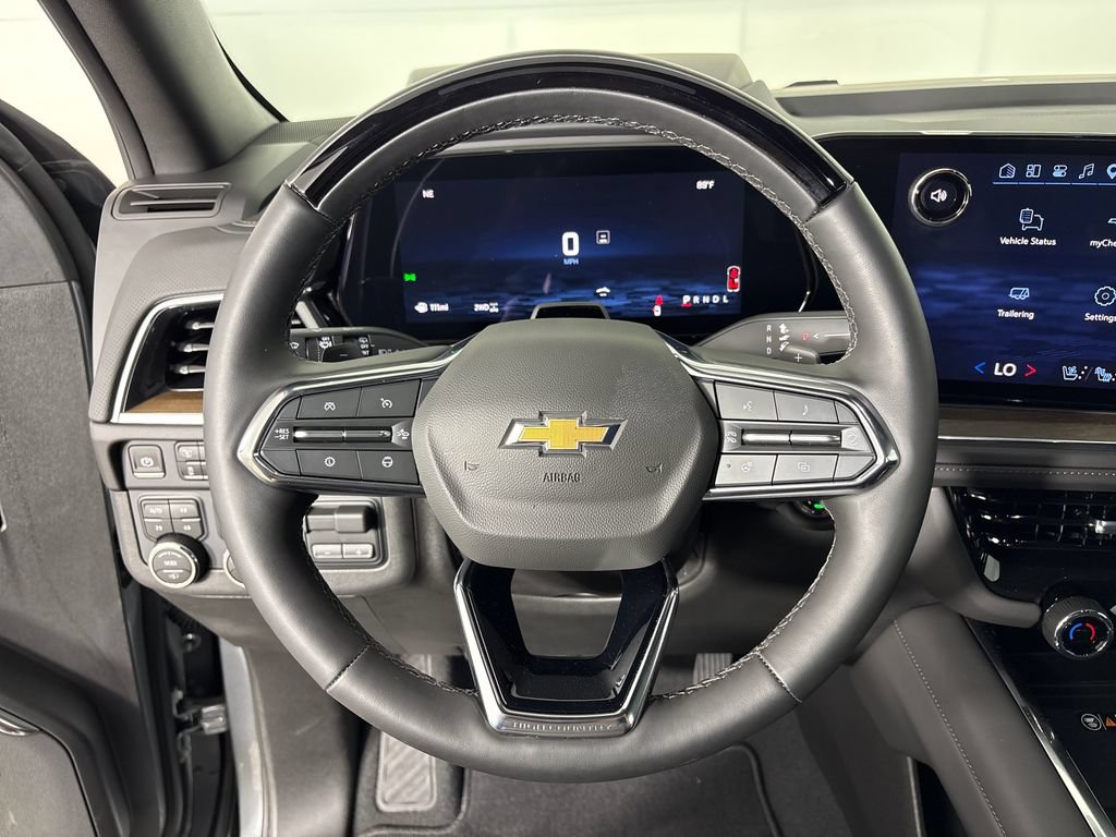 Used 2026 Chevrolet Tahoe High Country w/ LPO, Illumination Package AWD/4WD image 16
