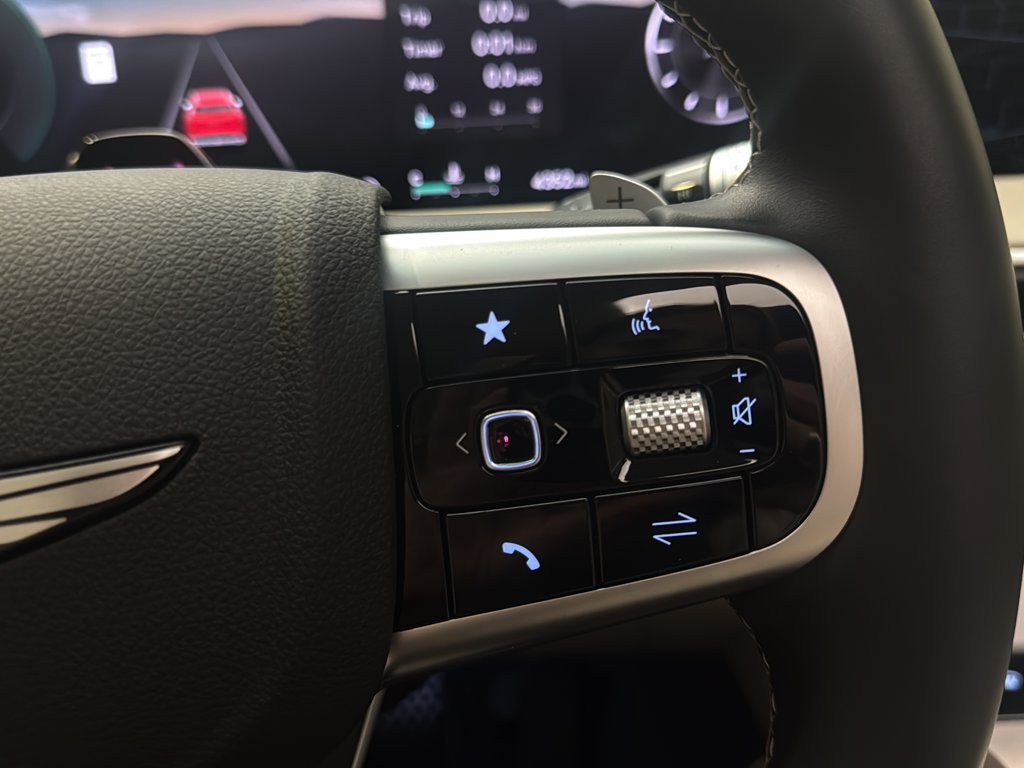 Certified 2026 Genesis GV70 2.5T Select AWD/4WD image 24