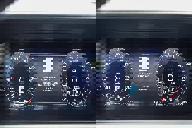 New 2024 Land Rover Discovery Sport S image 23