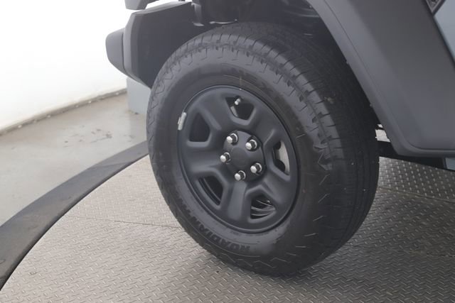 Used 2026 Jeep Wrangler Sport image 13