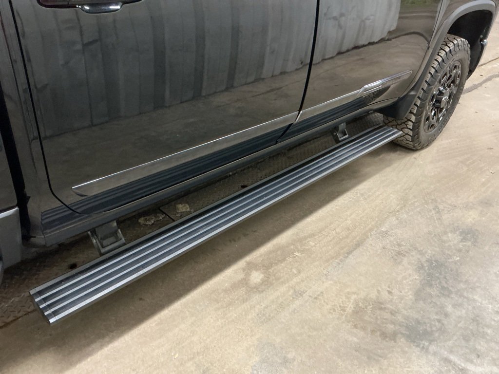 Used 2024 Chevrolet Silverado 2500 High Country w/ High Country Premium Package image 13