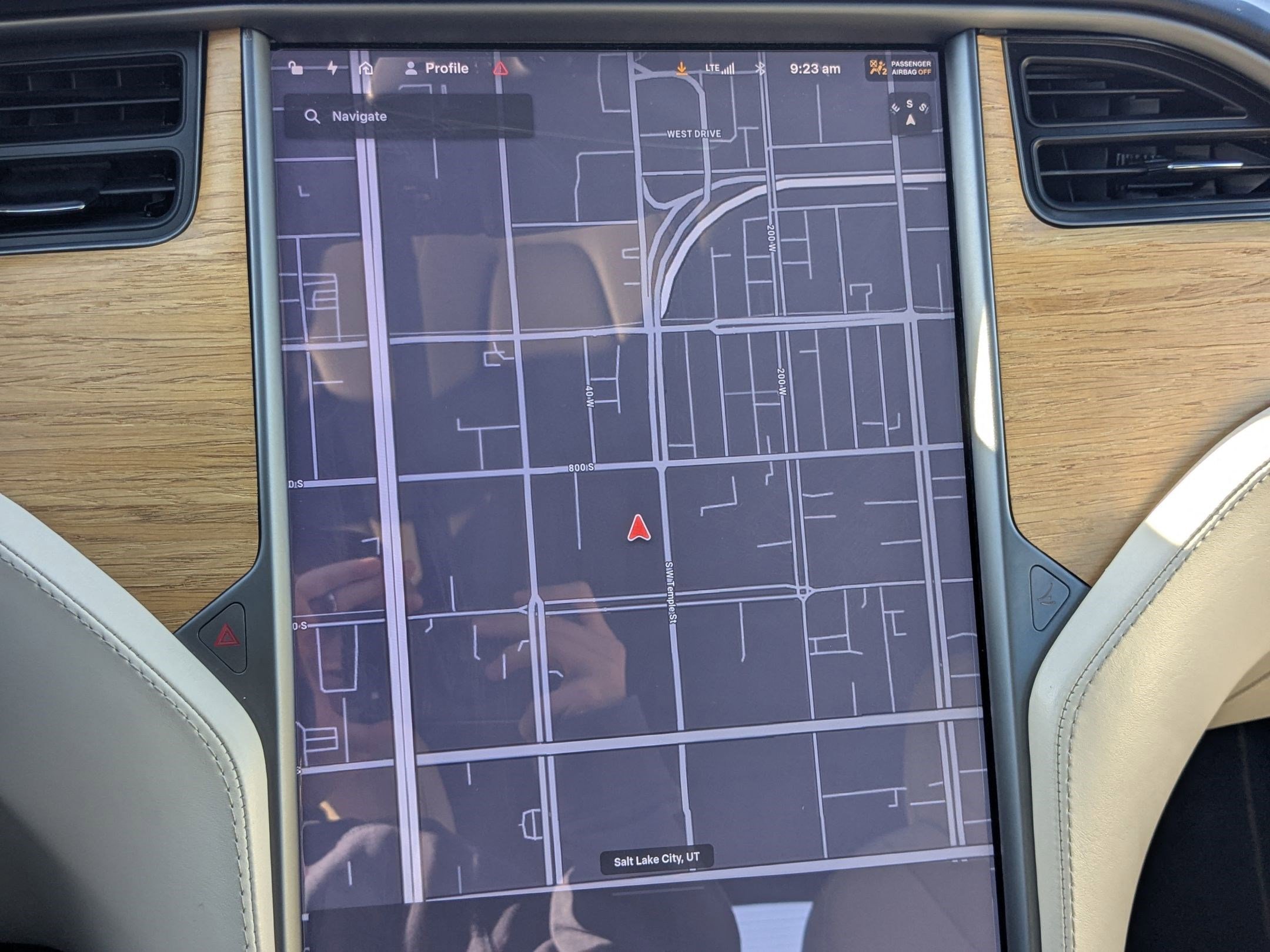 Used 2020 Tesla Model S Long Range Plus image 23