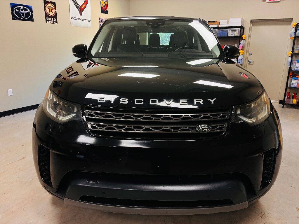 Used 2020 Land Rover Discovery SE AWD/4WD image 5