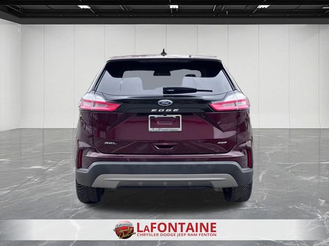 Used 2021 Ford Edge SEL w/ Convenience Package image 4