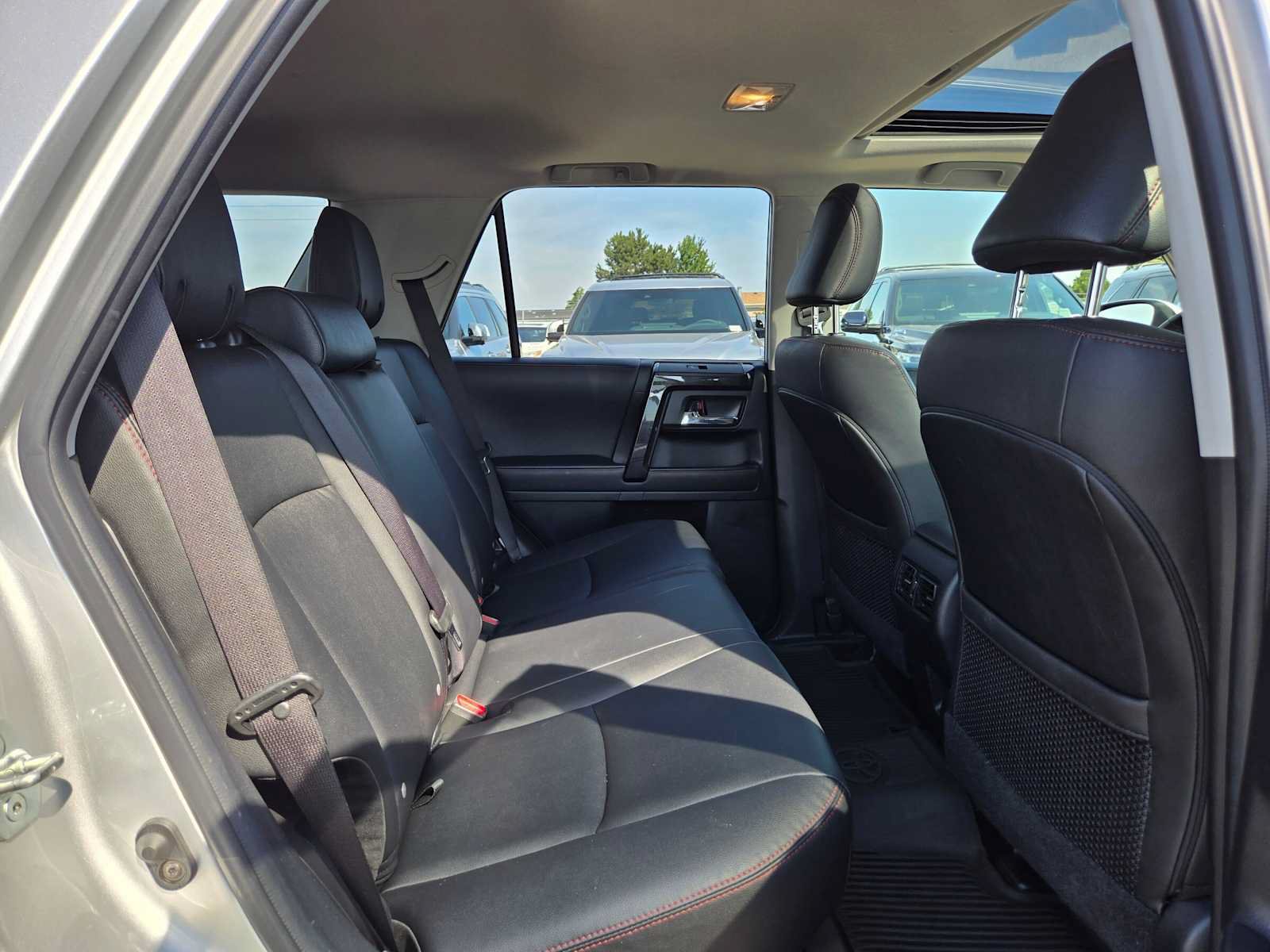 Used 2023 Toyota 4Runner TRD Off-Road Premium w/ Moonroof Package AWD/4WD image 15