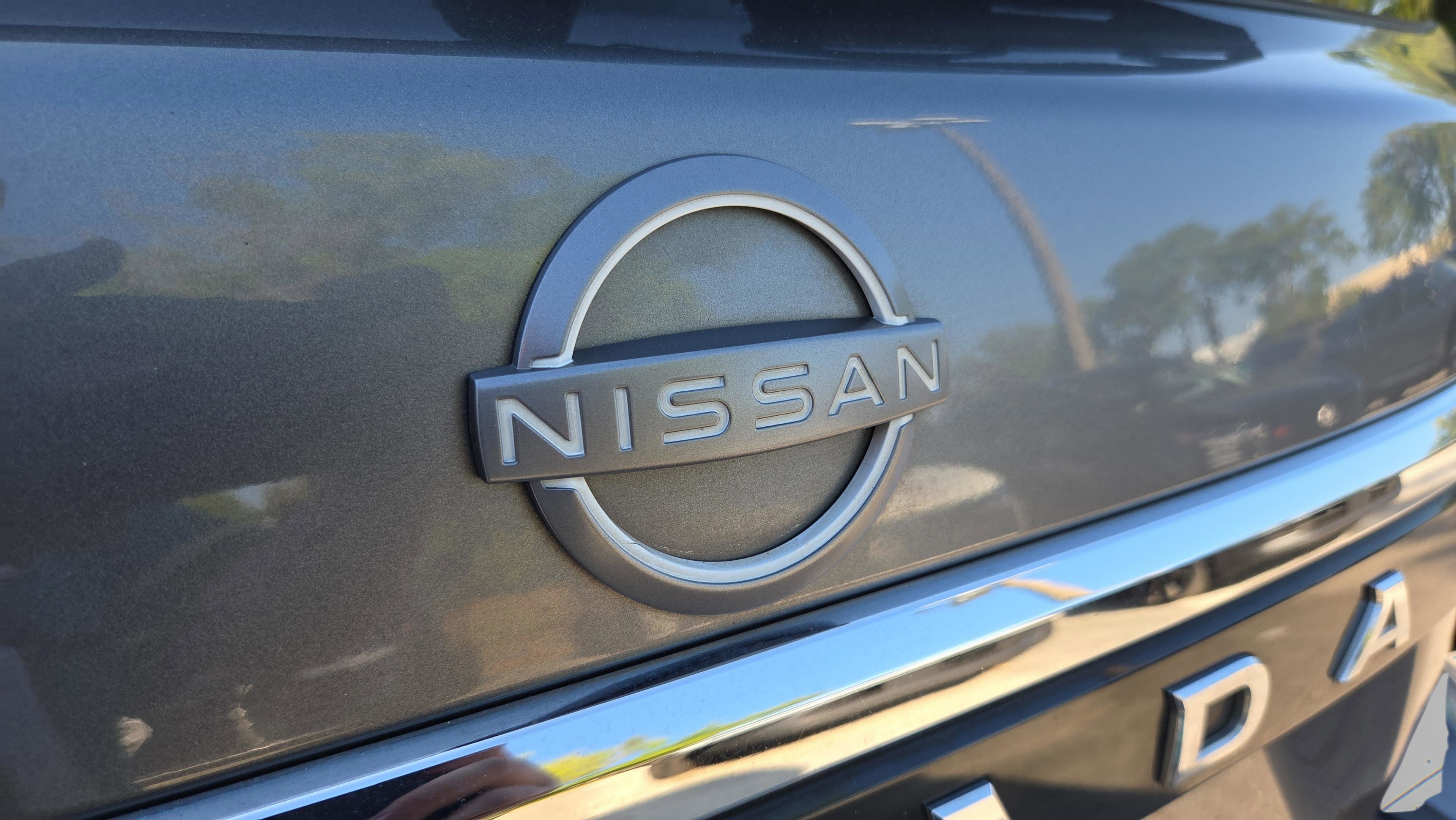 Used 2024 Nissan Armada SL w/ Captain's Chairs Package RWD image 31