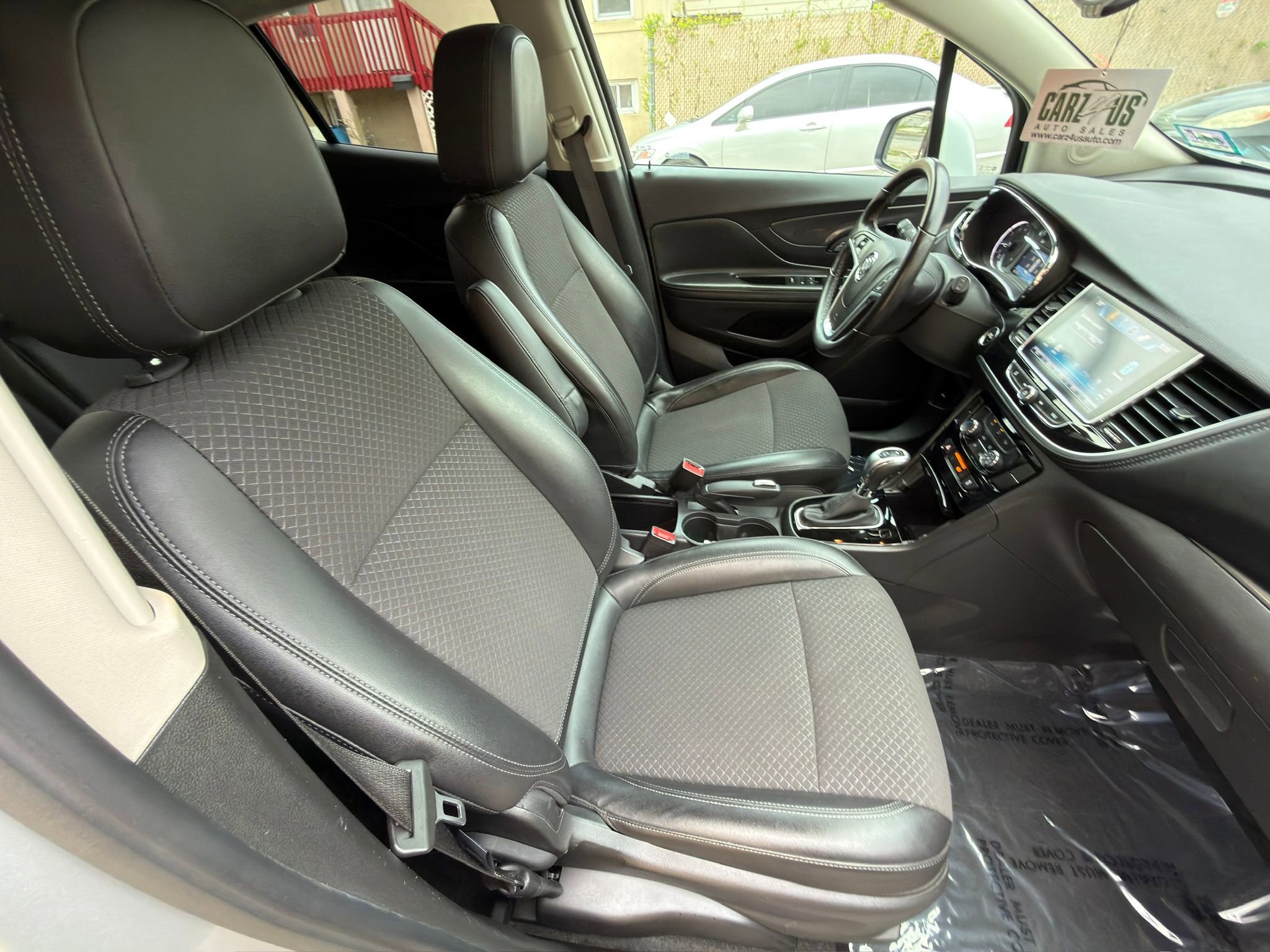 Used 2019 Buick Encore Preferred FWD image 30