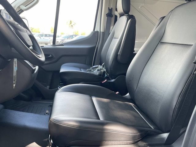 New 2025 Ford Transit 250 Low Roof RWD image 16