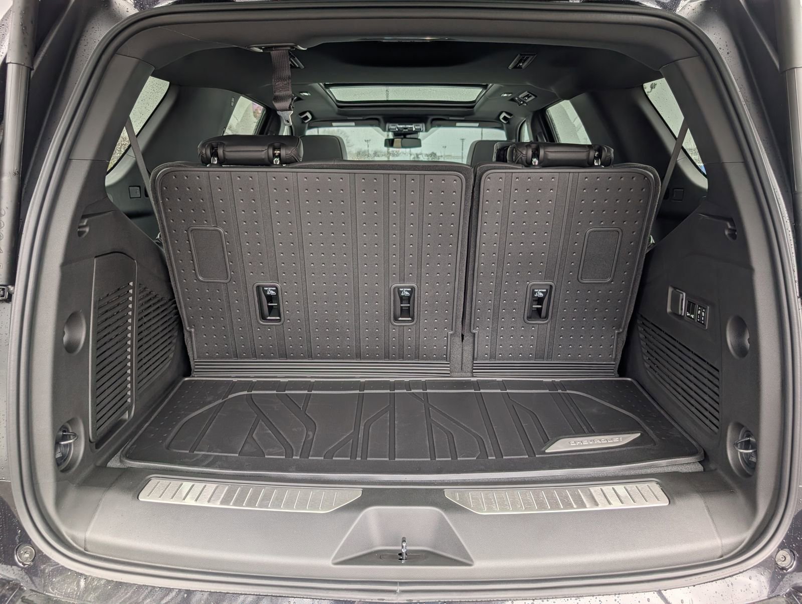 New 2026 Chevrolet Tahoe RST w/ RST Capability Package AWD/4WD image 18