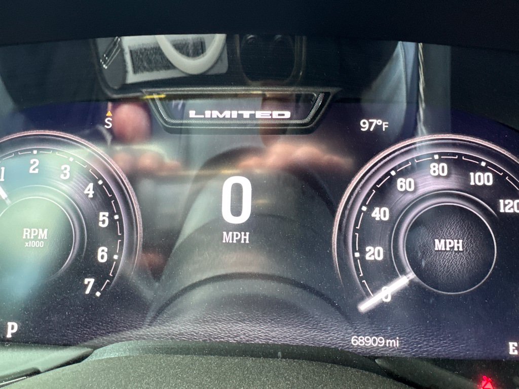 Used 2023 RAM 1500 Limited AWD/4WD image 13