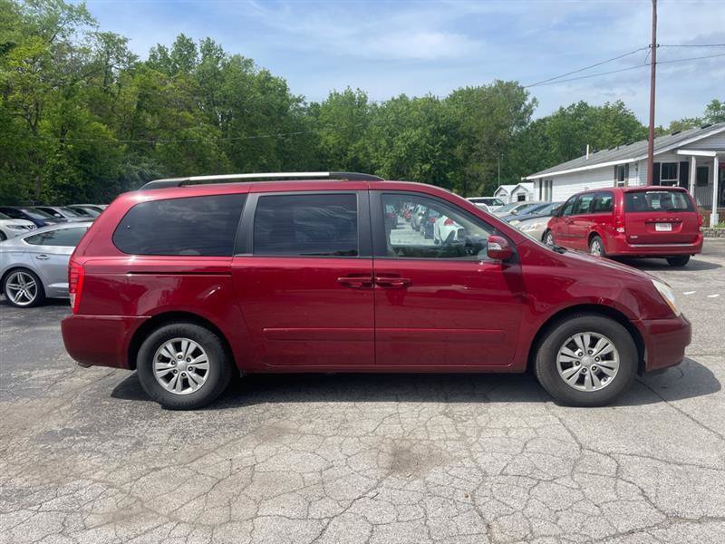 Used 2012 Kia Sedona LX w/ PWR Pkg FWD image 4
