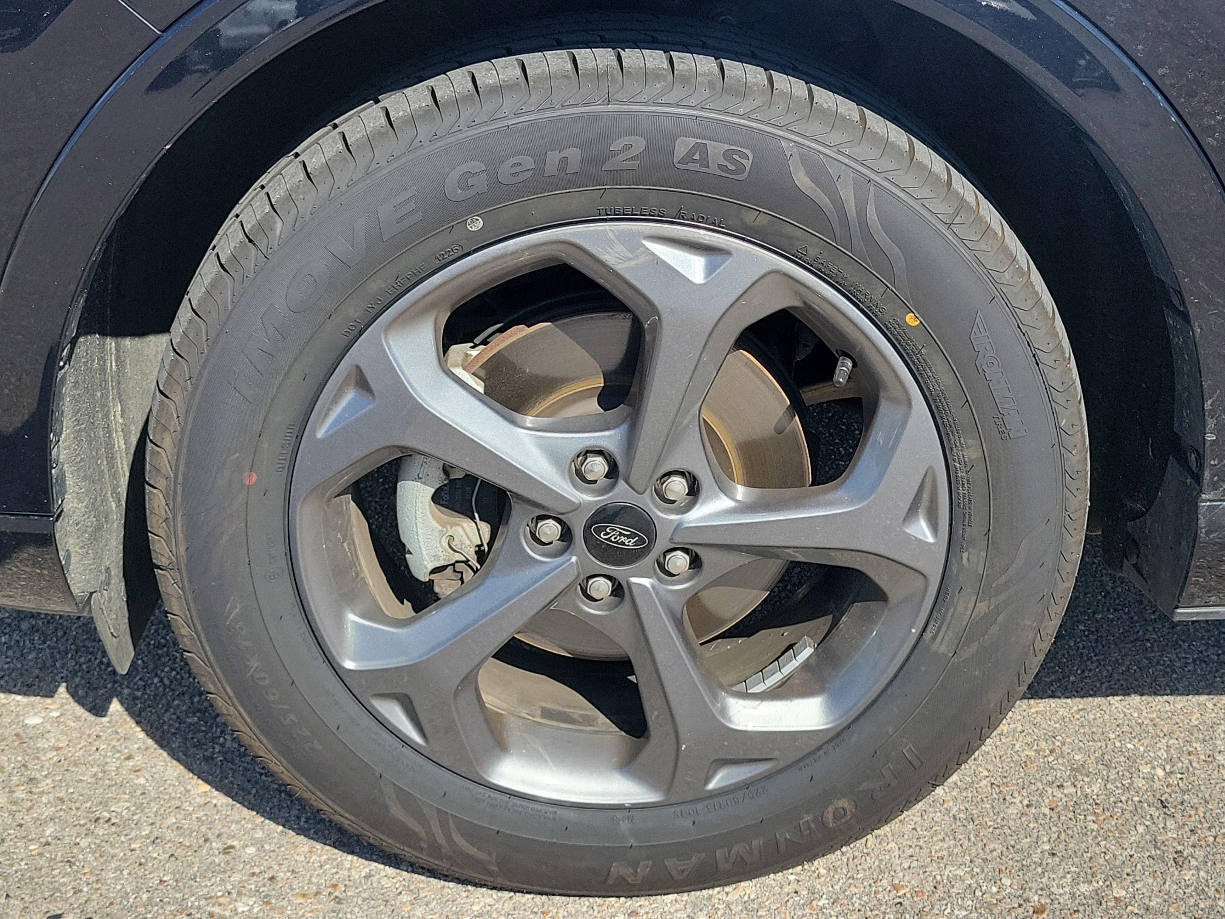 Used 2024 Ford Escape ST-Line image 7