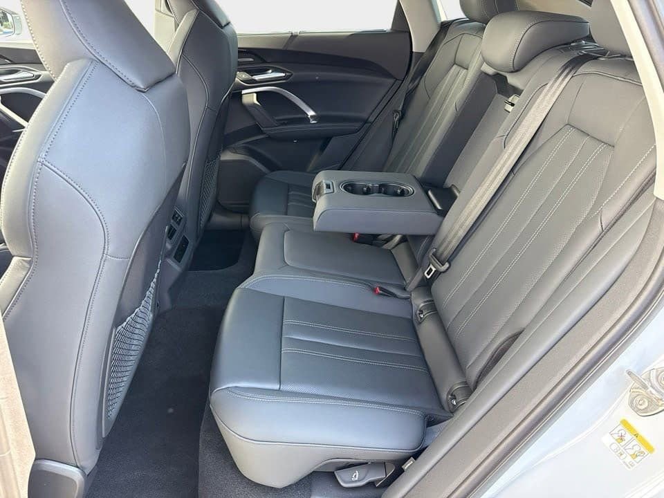 Certified 2025 Audi Q5 Premium Plus w/ Premium Plus image 12