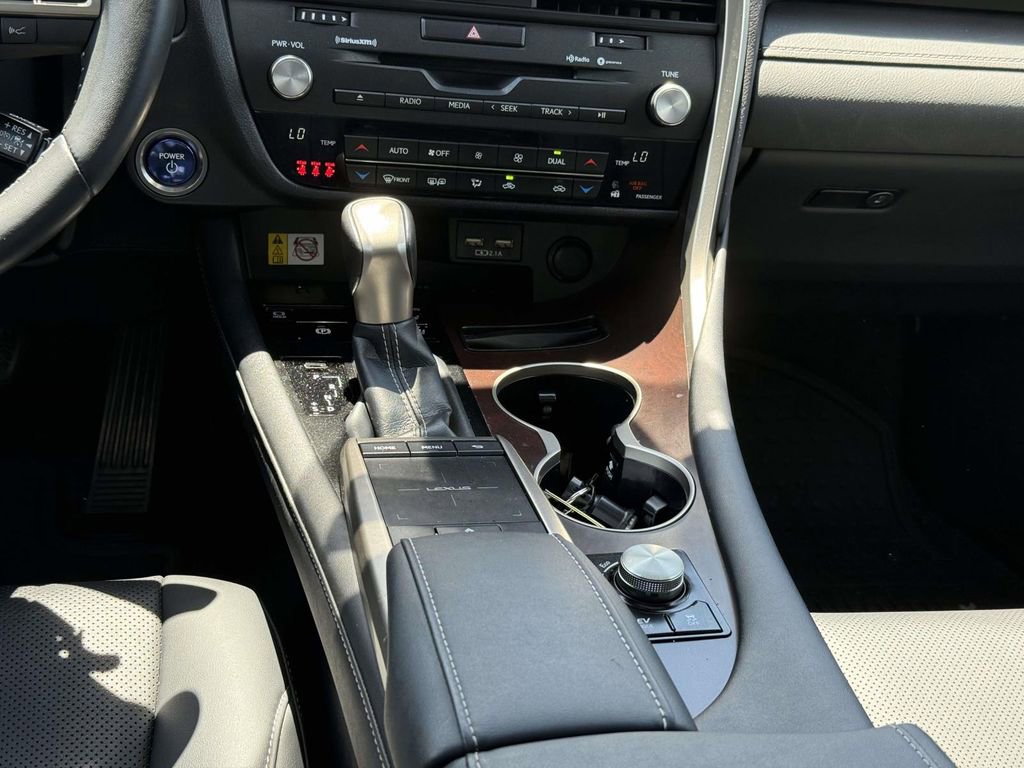 Used 2021 Lexus RX 450h AWD w/ Premium Package image 18