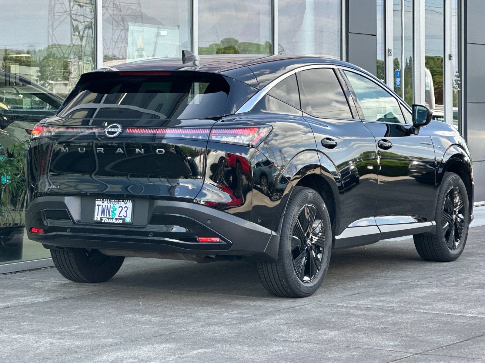 Certified 2025 Nissan Murano SV AWD/4WD image 3