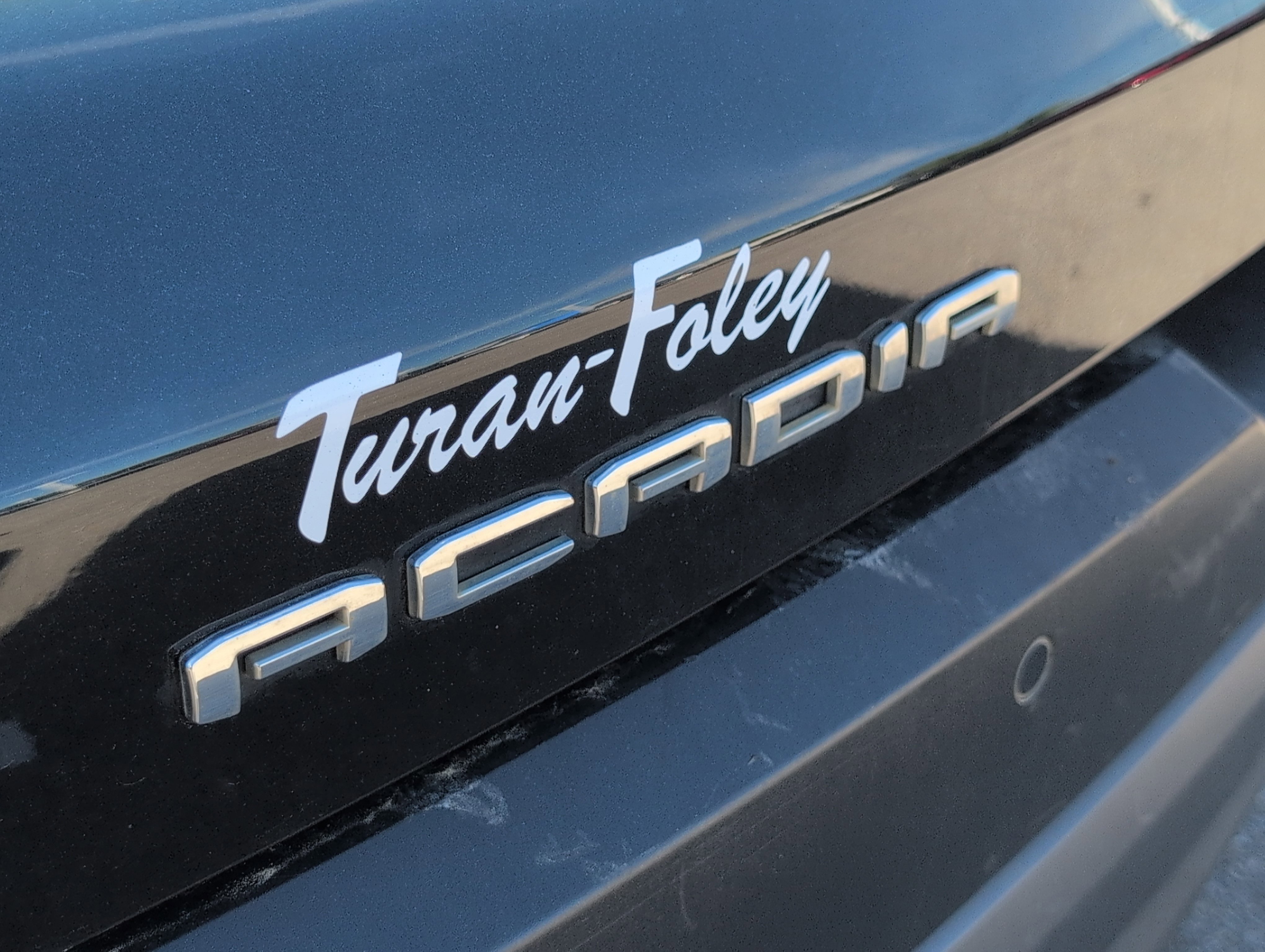 Used 2022 GMC Acadia AT4 image 31