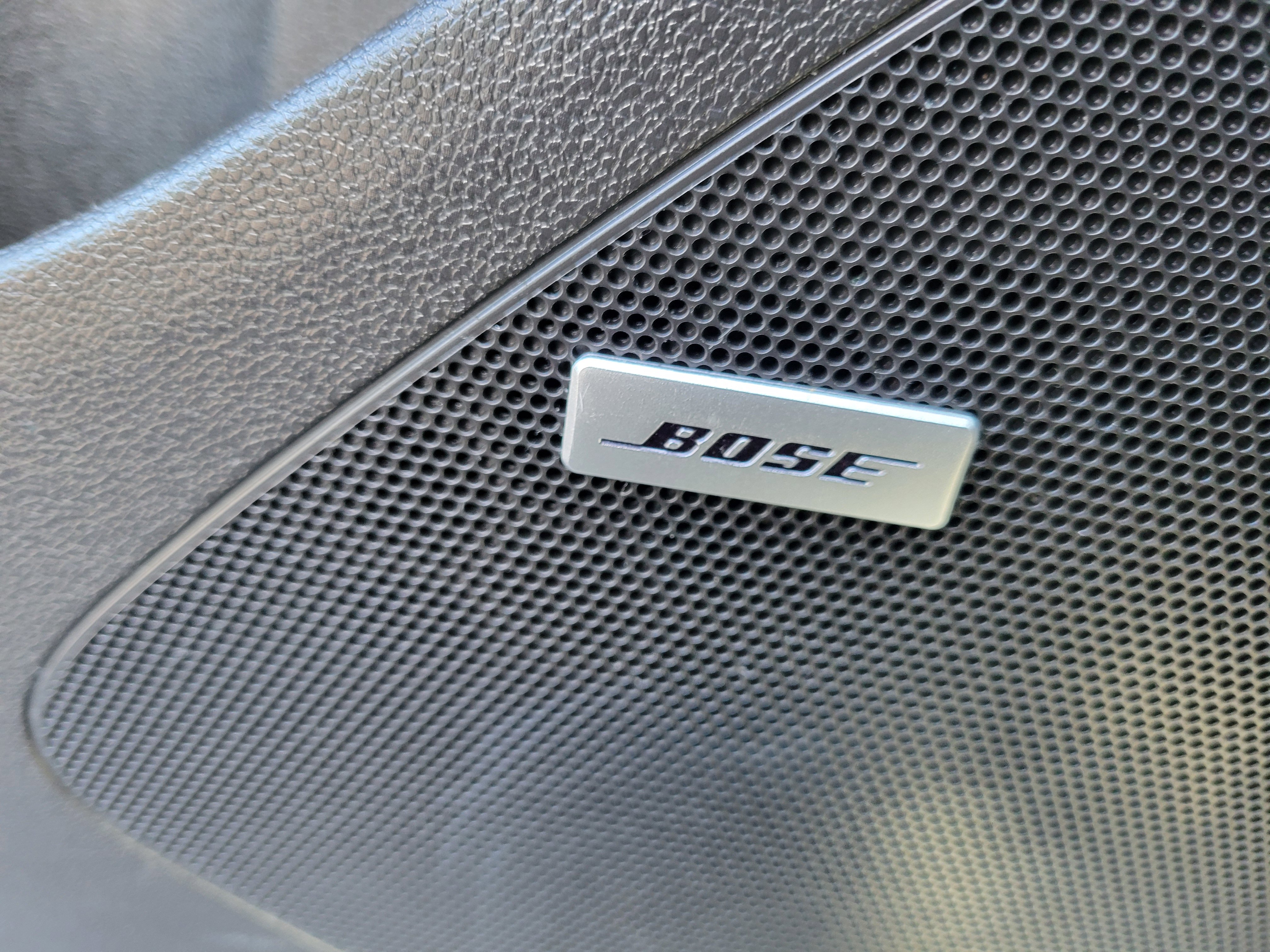 Certified 2023 Chevrolet Bolt LT w/ Infotainment Package image 18