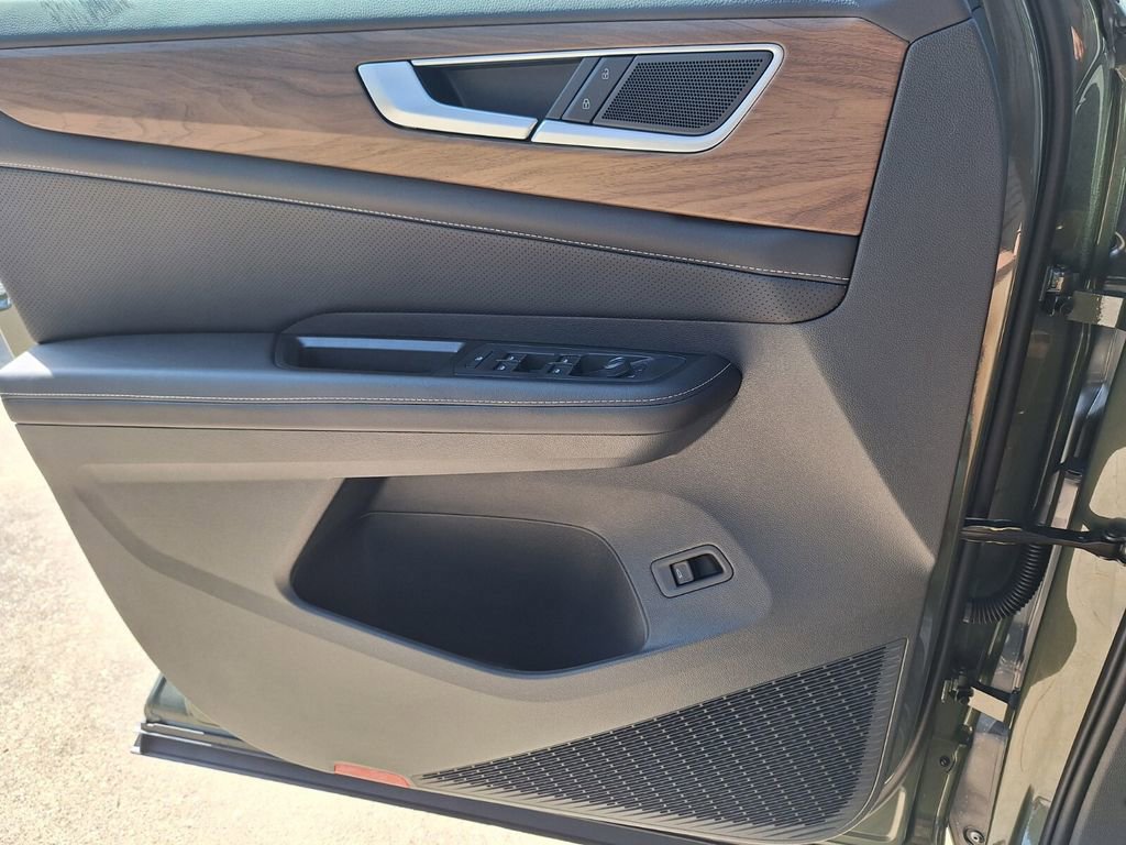 New 2026 Volkswagen Atlas SE image 21