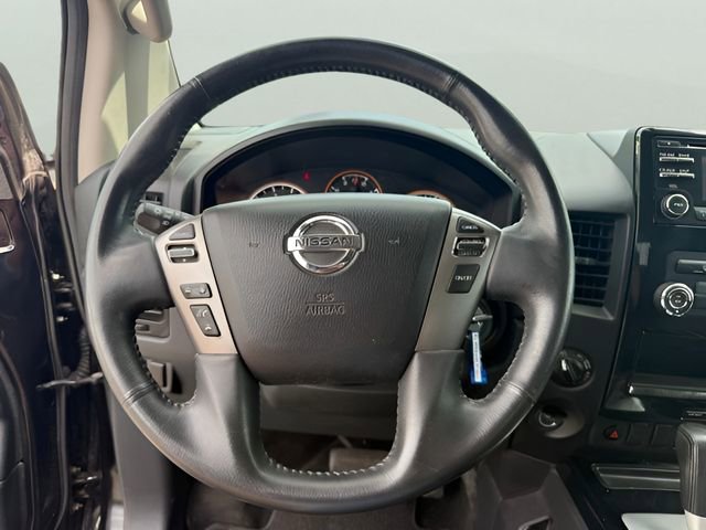 Used 2014 Nissan Titan SV w/ SV Value Truck Package AWD/4WD image 15