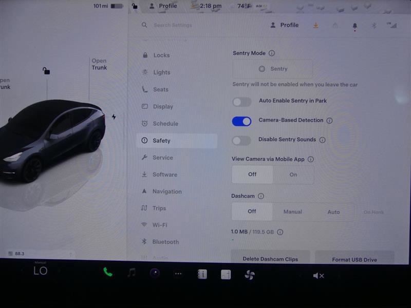 Used 2023 Tesla Model Y AWD image 15
