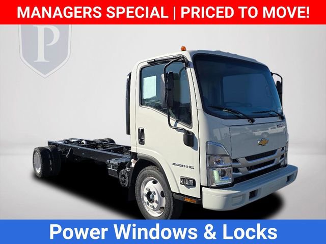 New 2025 Chevrolet Low Cab Forward image 2