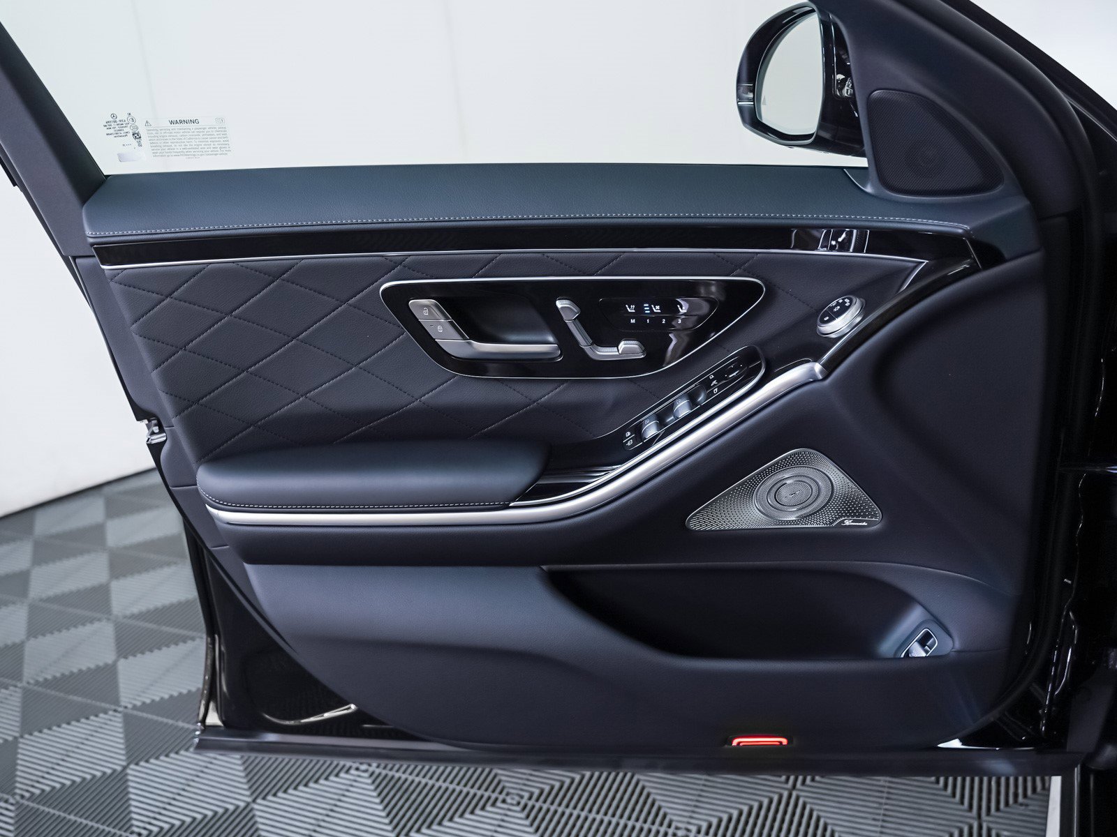 New 2026 Mercedes-Benz S 580 4MATIC Sedan image 23